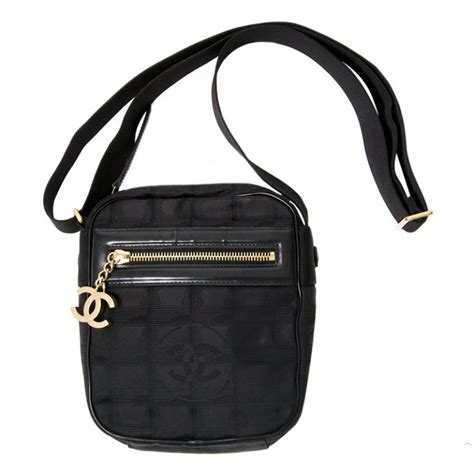 chanel crossbody messenger bag